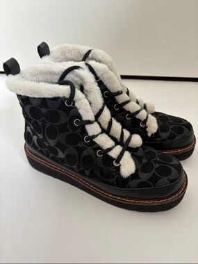 Coach Imani Signature Jacquard Ankle Boots‎ Plush Womens Size 7B CE325 Black
